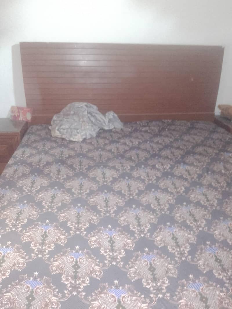 king size bed 4