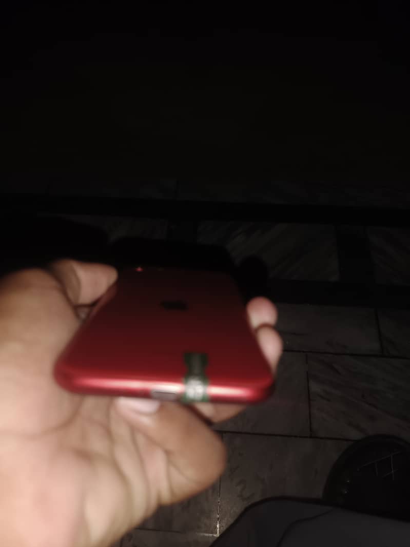 Apple iPhone SE 0