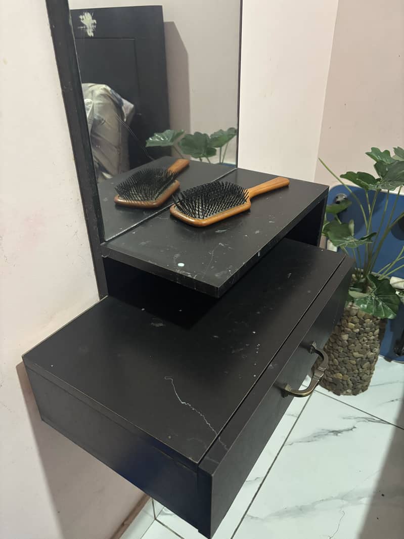 Wall Dressing table 1