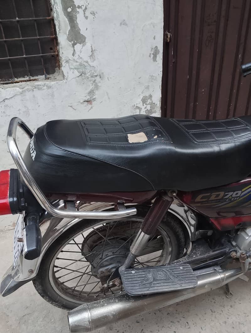 Honda cd70 3