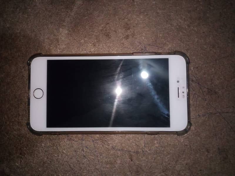 Apple iPhone 6S Plus 3