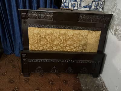 wooden duble bed