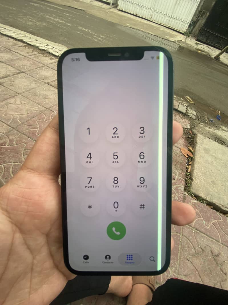 Apple iPhone 12 2