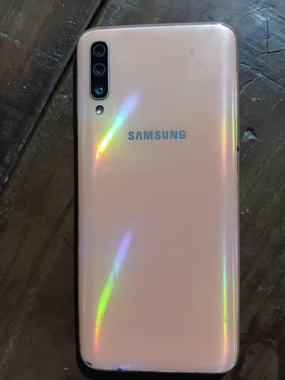 Samsung Mobile A70