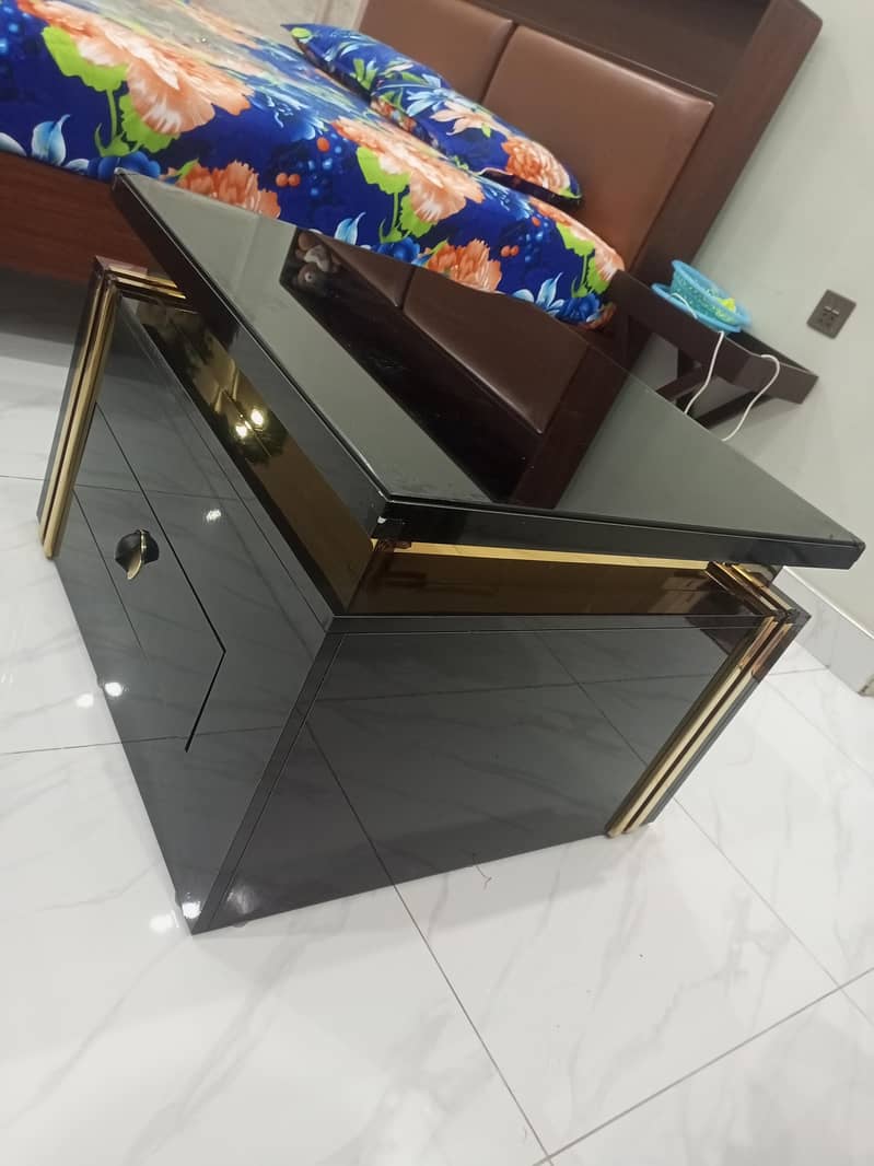 Center Table 2