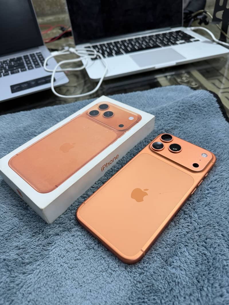 Apple iPhone 17 Pro Max 2
