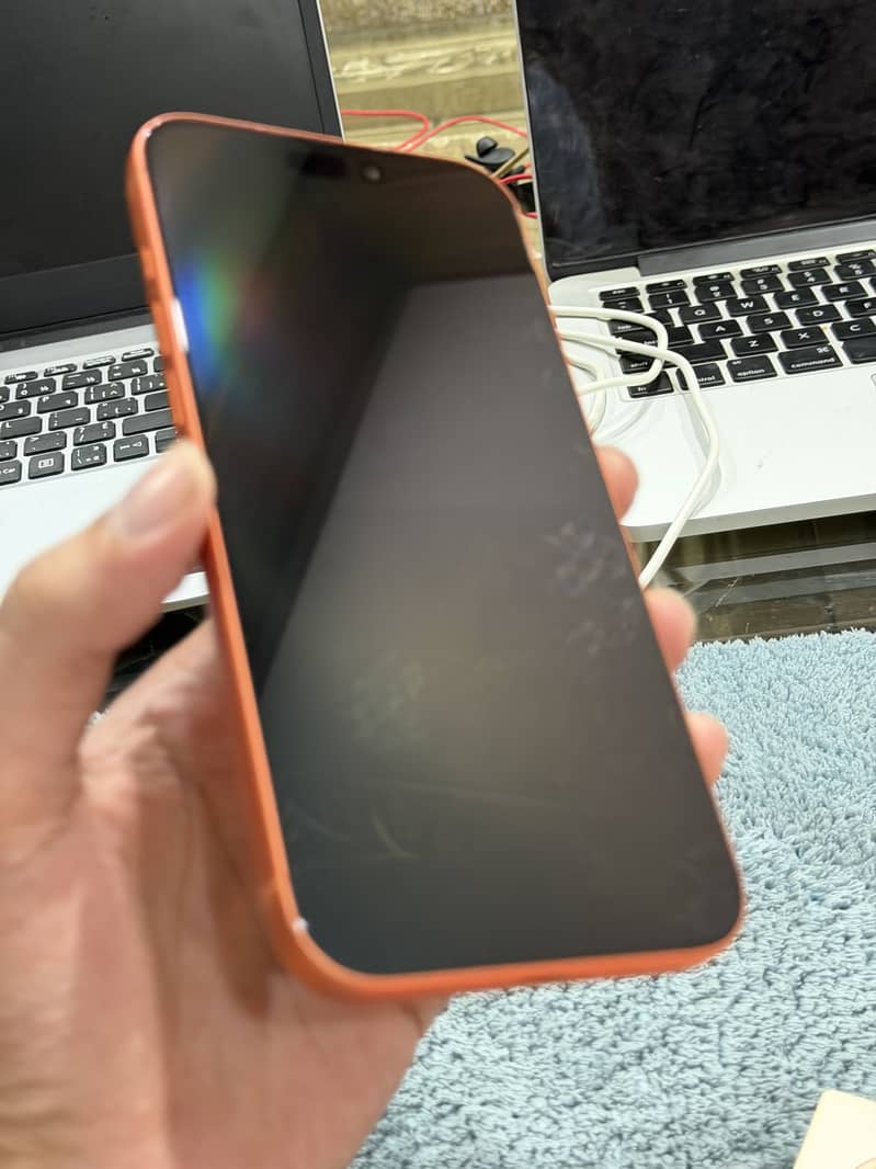Apple iPhone 17 Pro Max 10