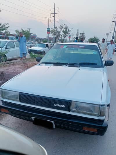 Nissan Sunny 1987