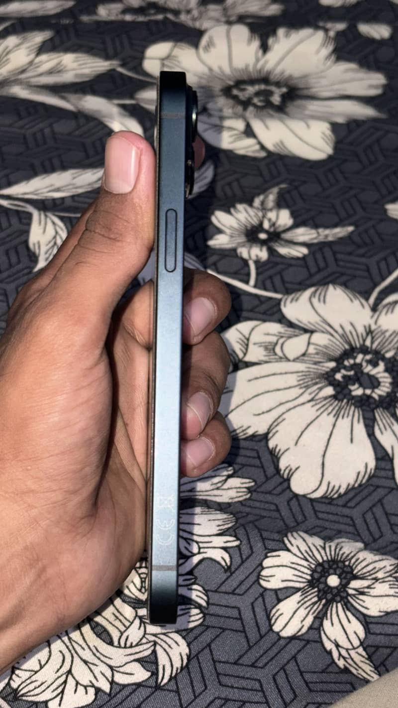 Apple iPhone 14 plus 2