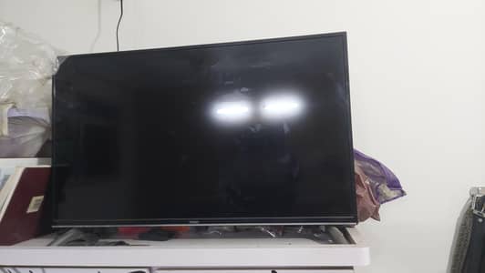 Haier Simple Led TV
