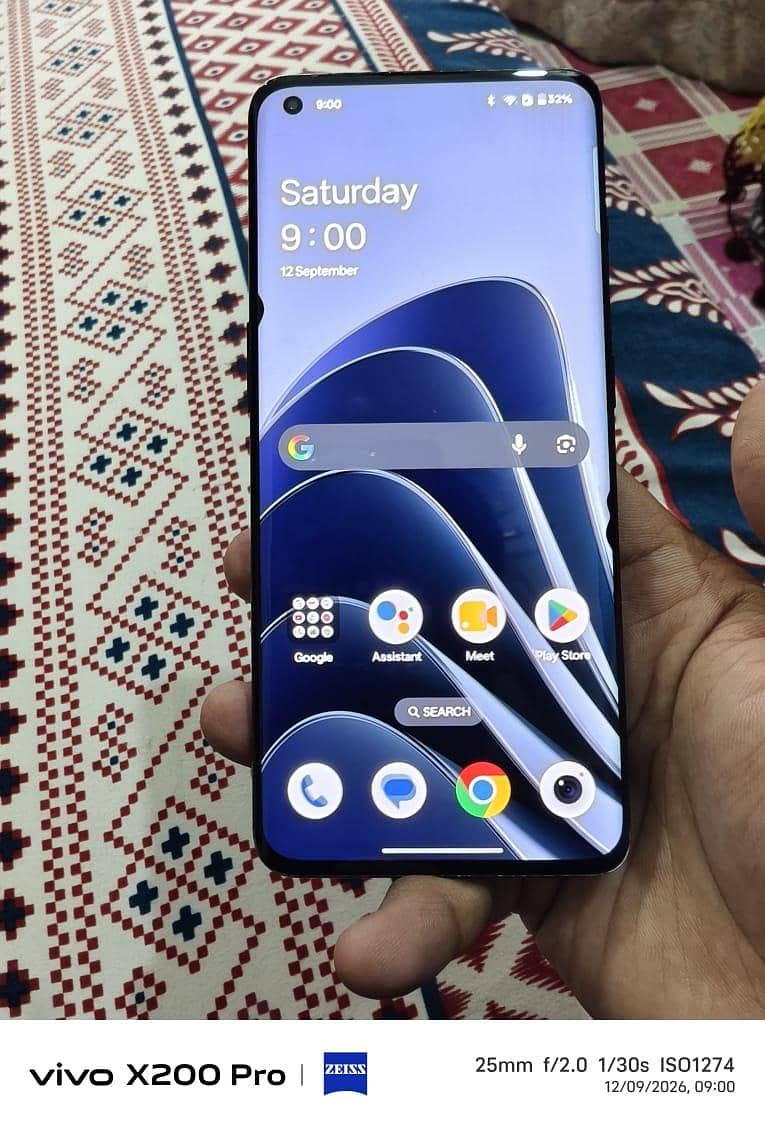 One Plus 10 Pro 1
