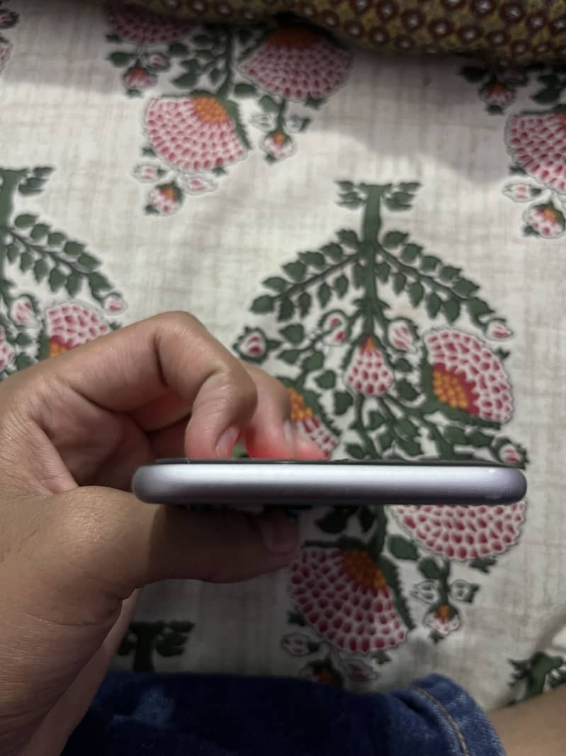 Apple iPhone 6 4