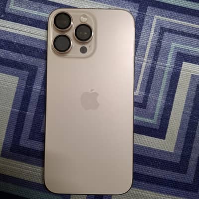 Apple iPhone 16 Pro Max