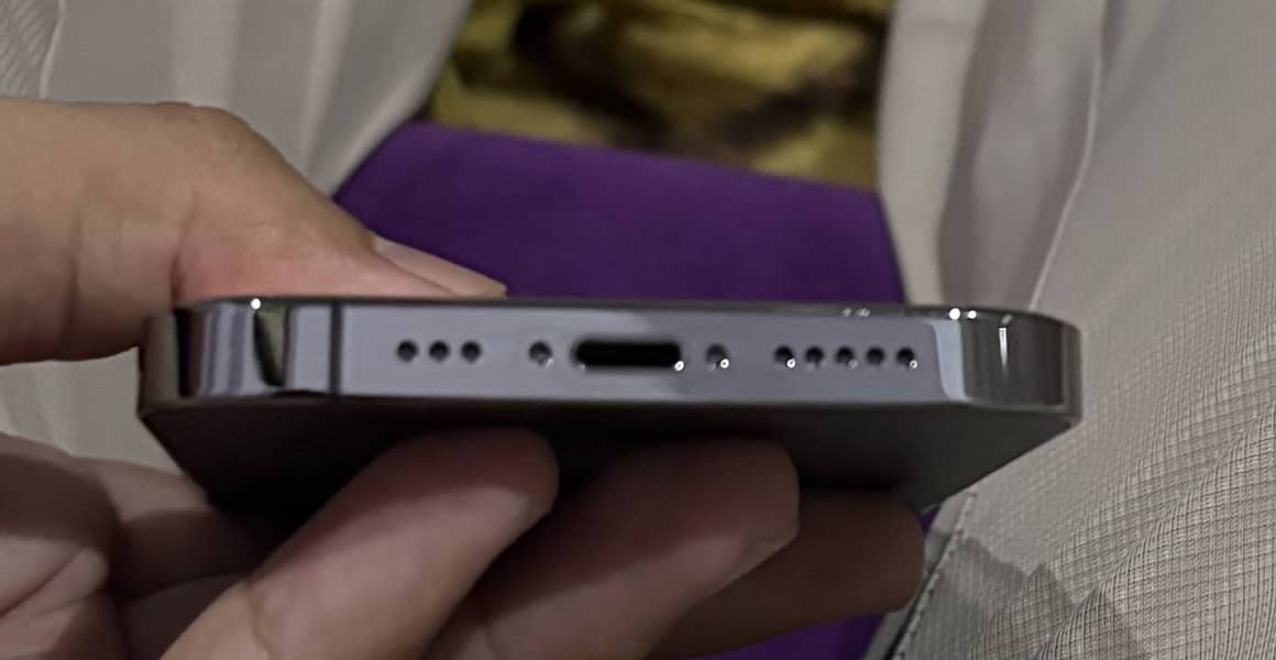 Apple iPhone 13 Pro 1