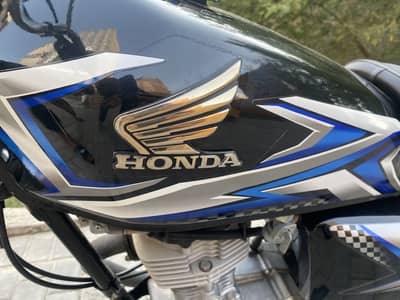2024/25 model bike bilkul ok koi kam ni hony wala