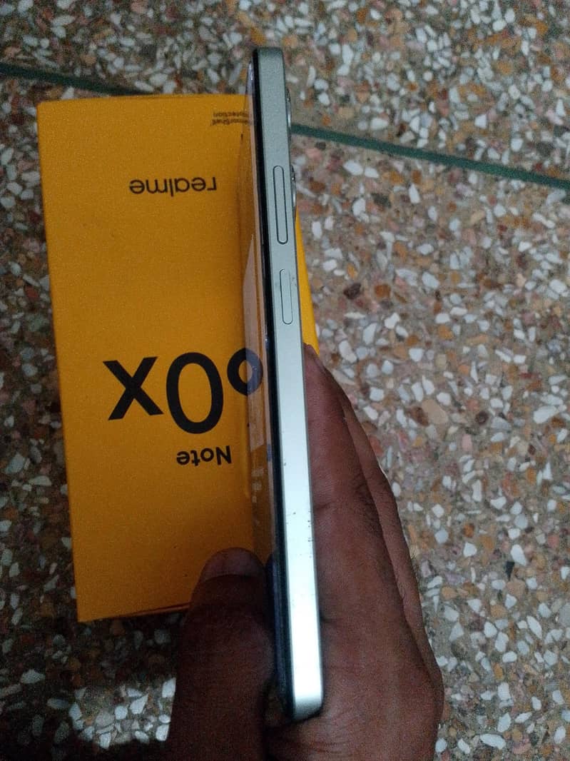 Realme Note 60 3
