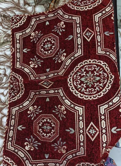 Bedsheet with 2 pillow