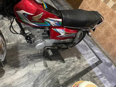 Honda CG 125 Urgent For Sale | Need Money | Total Genuine