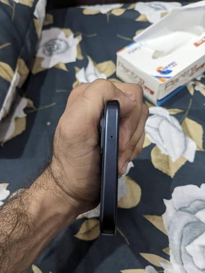 Vivo Y31d 8+8/128  10.5 month warranty  box with all accessories