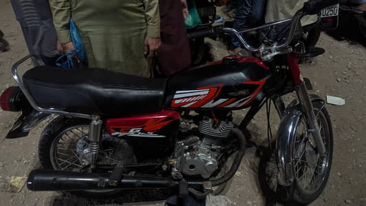 Honda 125 urgent sale exchange 70