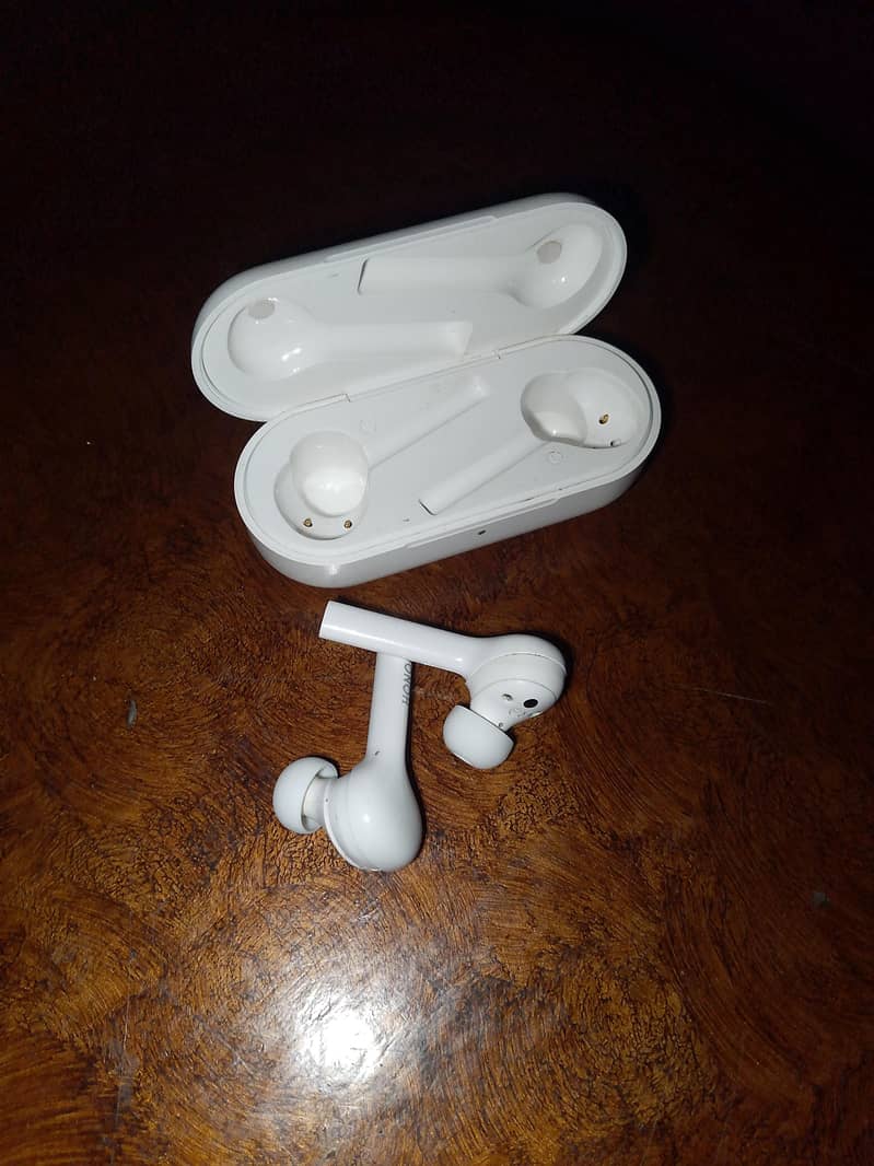 Honor flypods pro 4