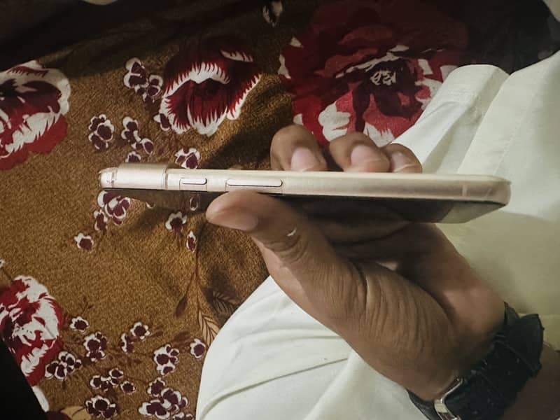Google Pixel 8 1