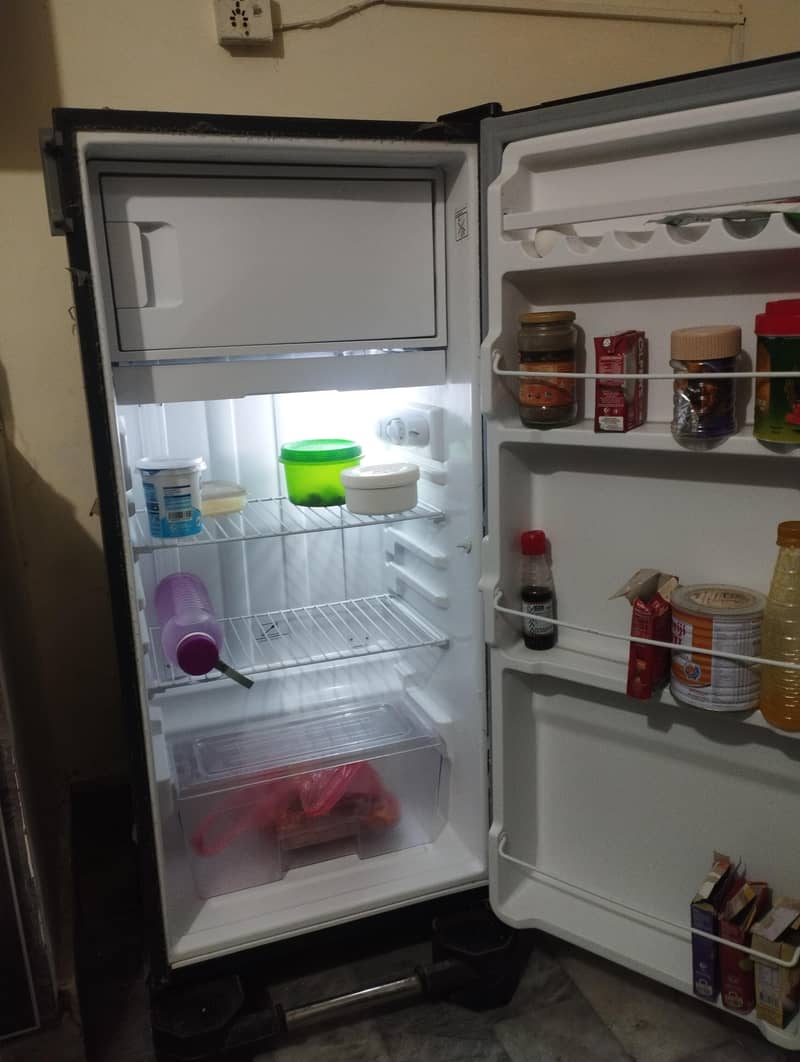 Dawlance fridge 1