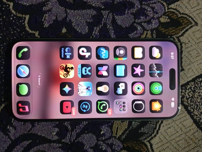Apple iPhone 14 Pro Max 1