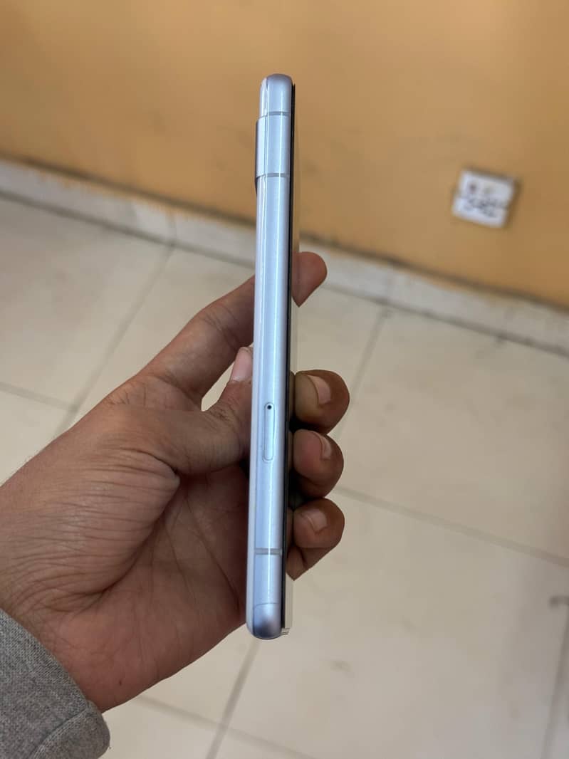 Google Pixel 7a 3