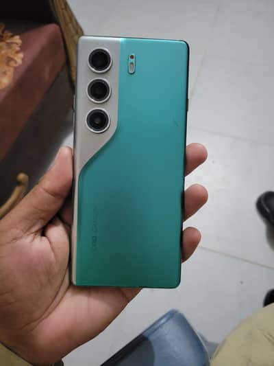 Tecno CAMON 40 Pro 8Gb 256gb pta approved only charger