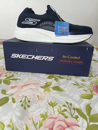 Skechers navy blue shoes