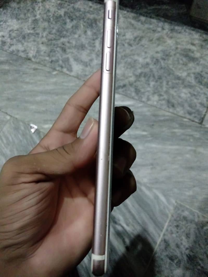 iPhone 7plus pta 6
