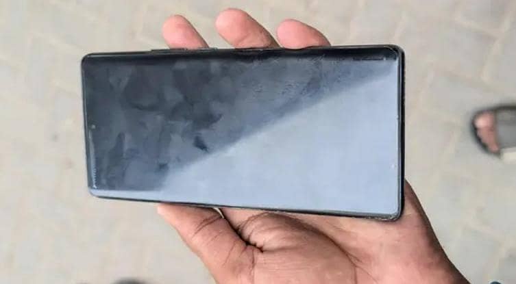 Tecno Spark 20 Pro Plus 2