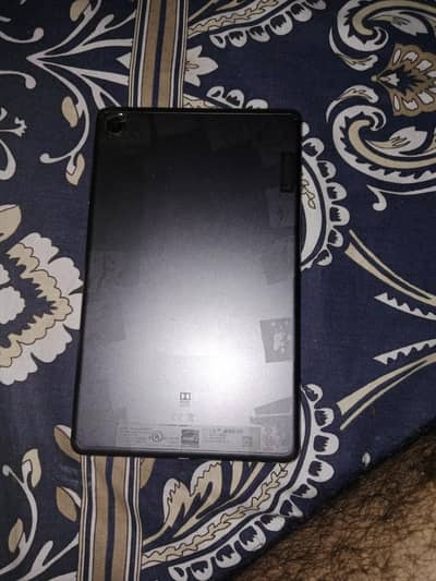 tablet Lenovo model TV 580f