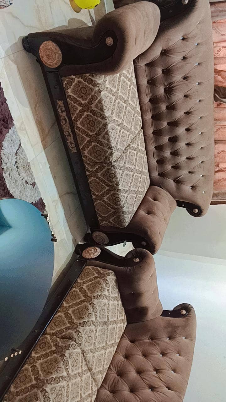Sofa set 0