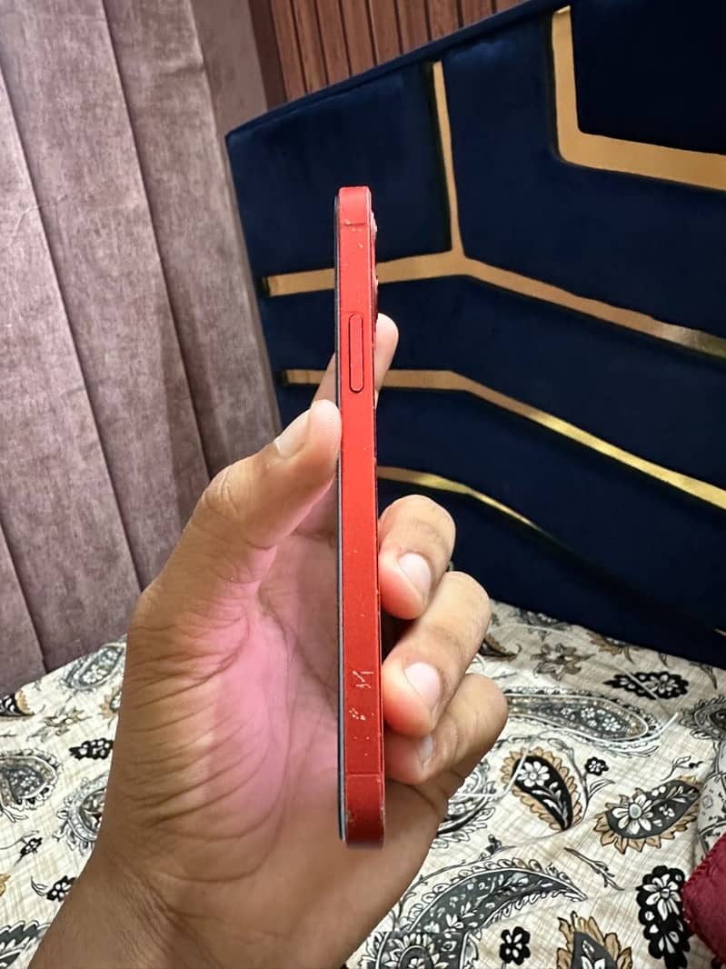 Apple iPhone 12 2