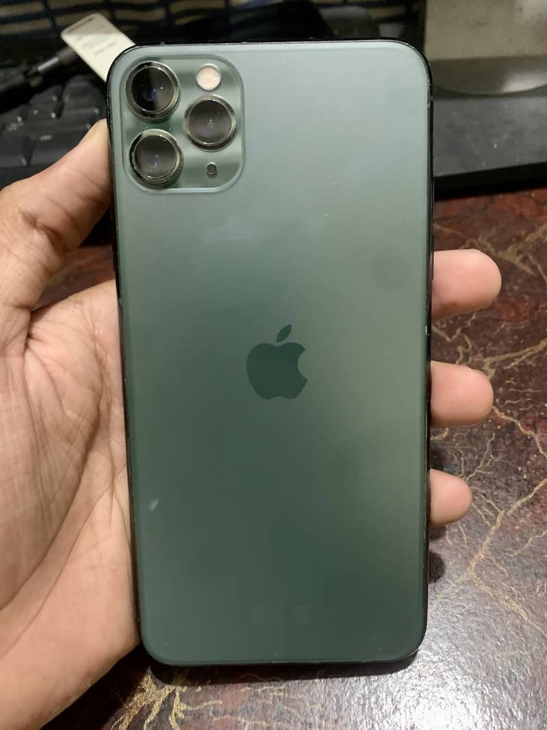 Apple iPhone 11 Pro Max 8