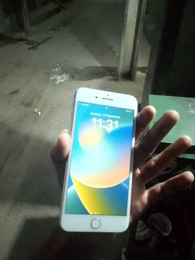 Apple iPhone 8 Plus