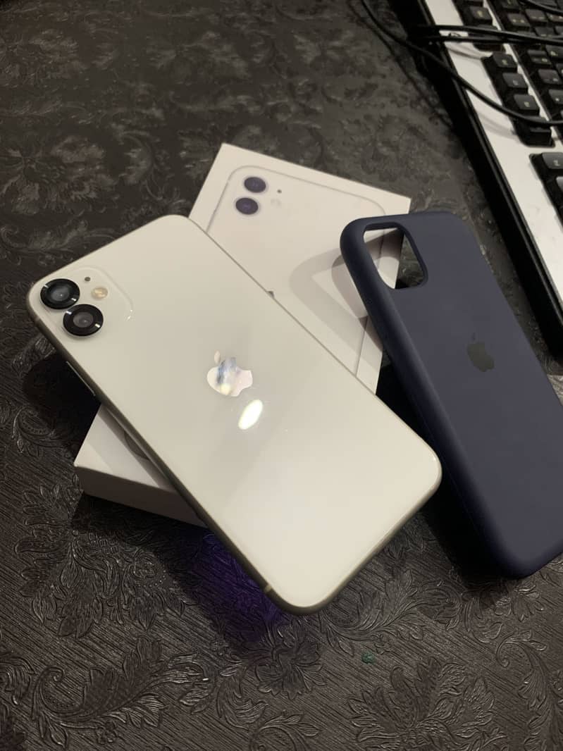 Apple iPhone 11 2