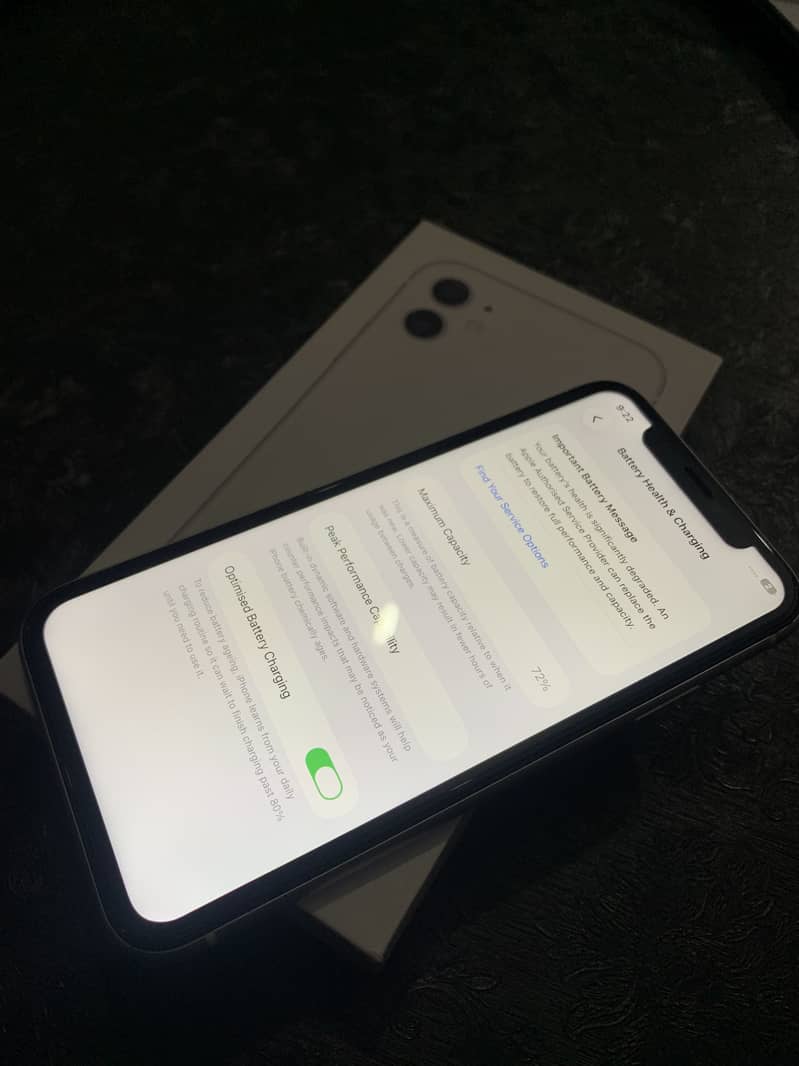 Apple iPhone 11 7