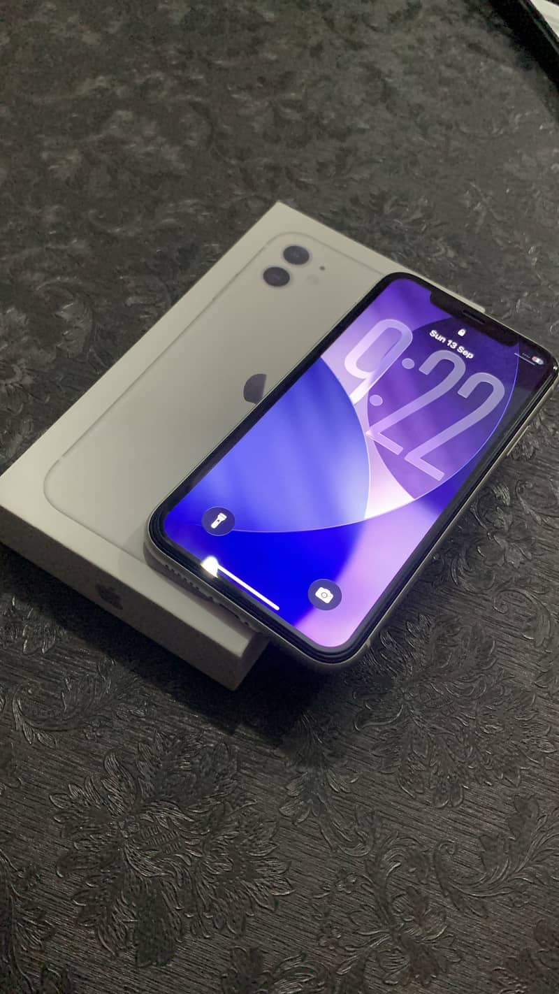 Apple iPhone 11 11