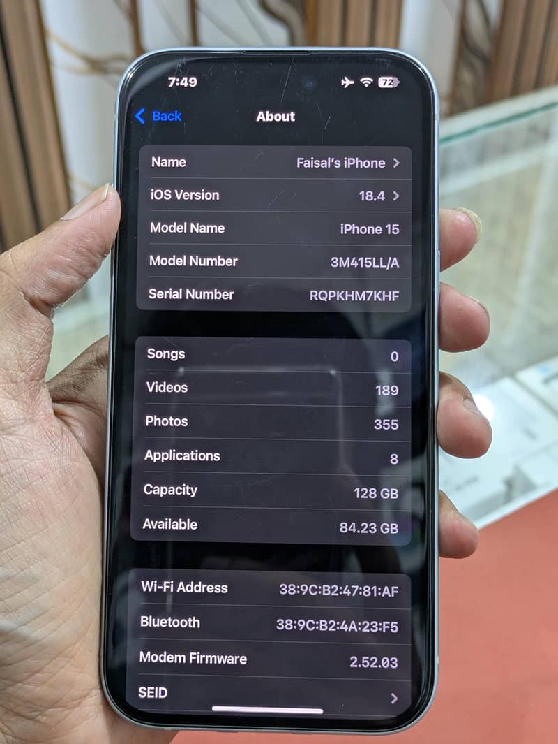 Apple iPhone 15 5