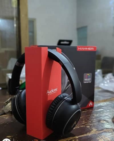 audionic wireless head phone, Hammer, with 1 year warranty,