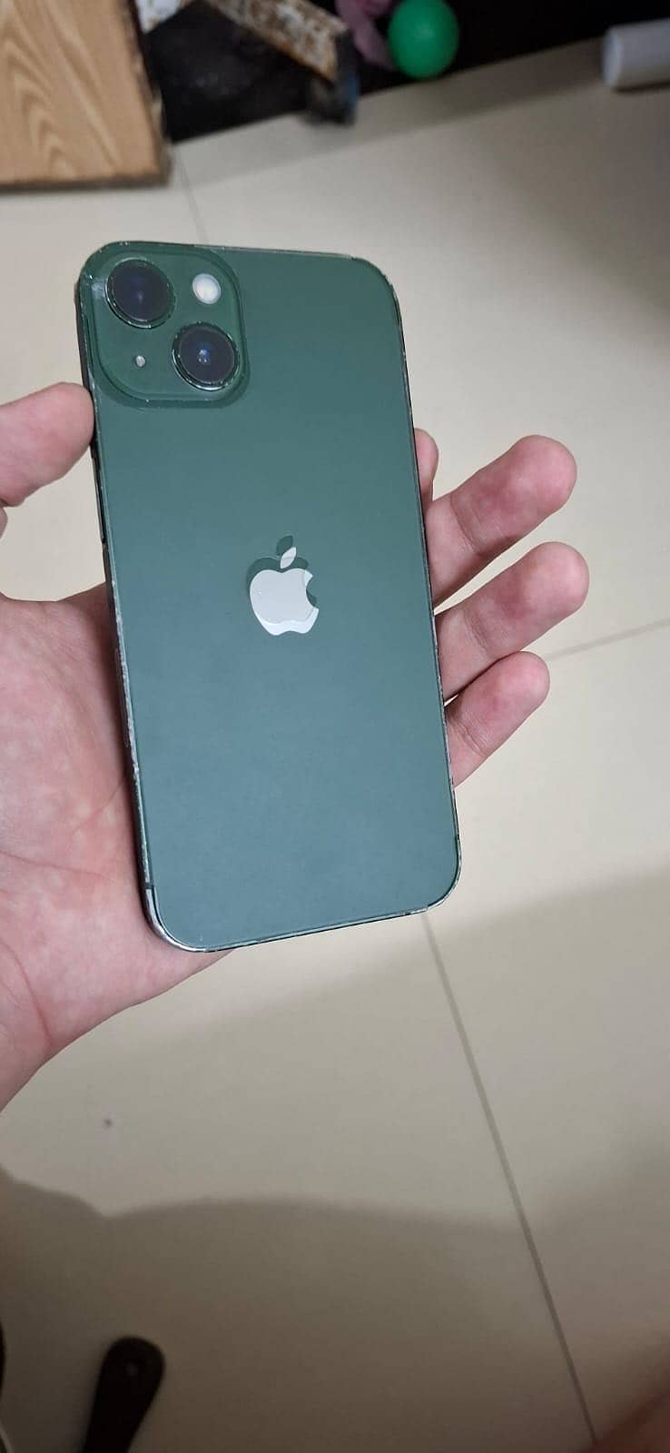Apple iPhone 13 0