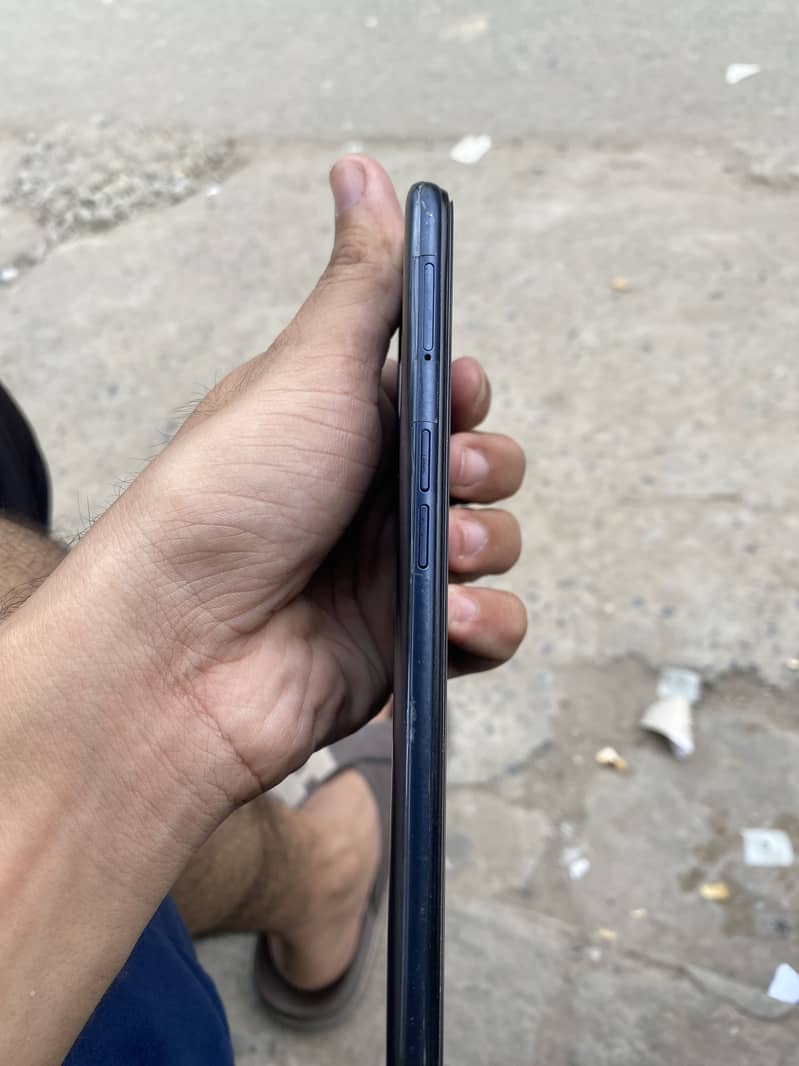 Oppo A54 0