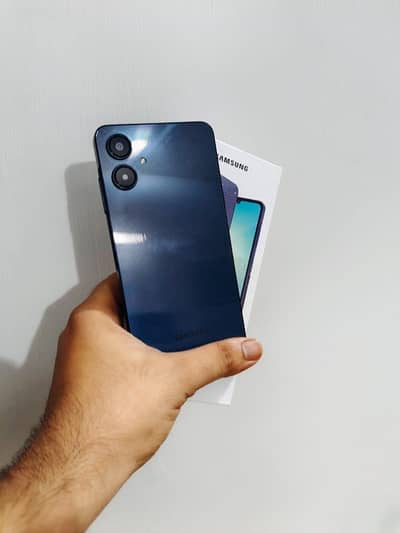 Samsung  A06