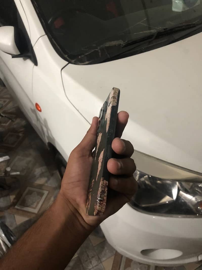 iPhone 13pro 2