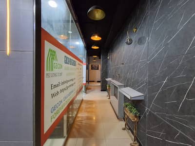 Beautiful furnished office on prime location