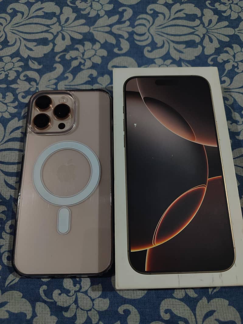 Apple iPhone 16 Pro Max 1