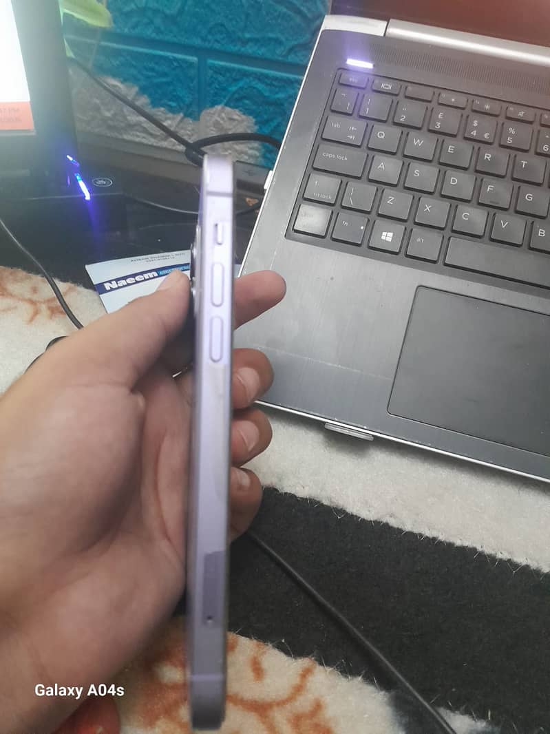 Apple iPhone 12 2